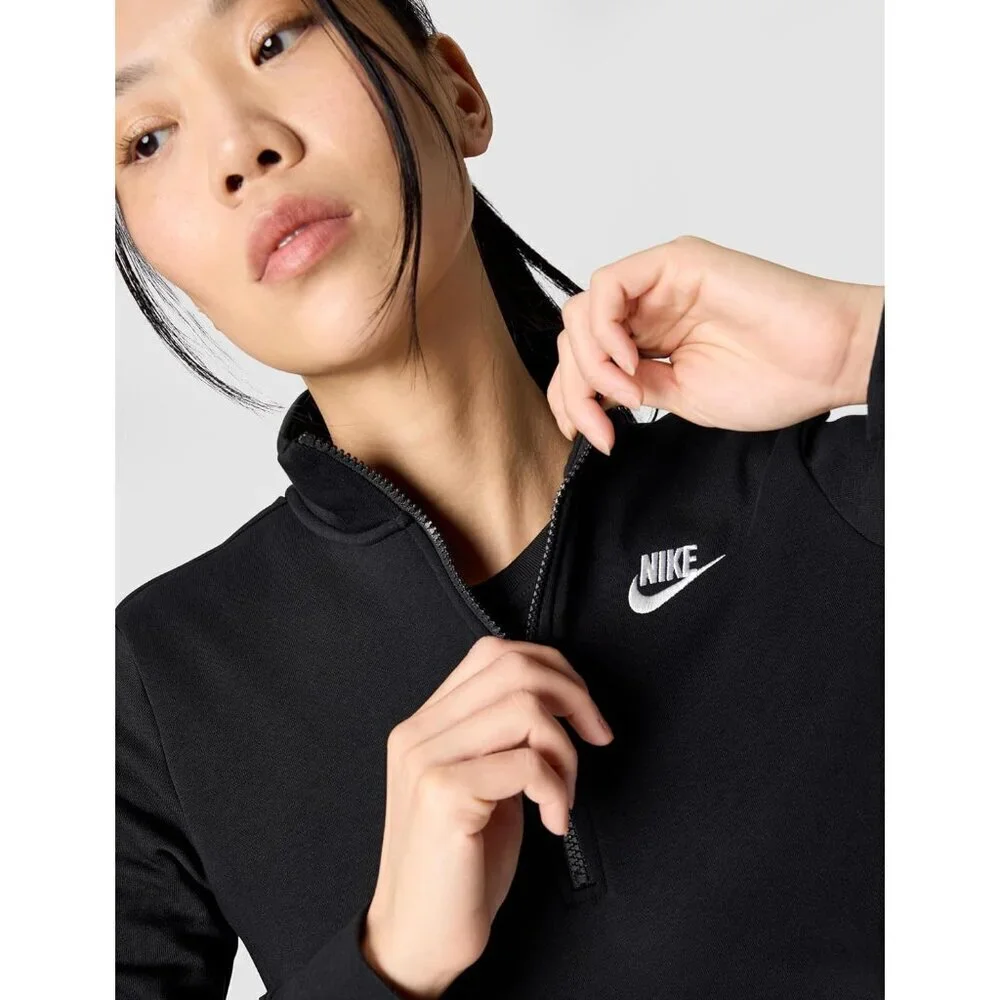 Nike color large
